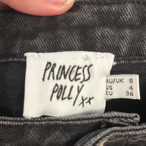 Princess Polly Black Jean Shorts - Picture 4 of 7